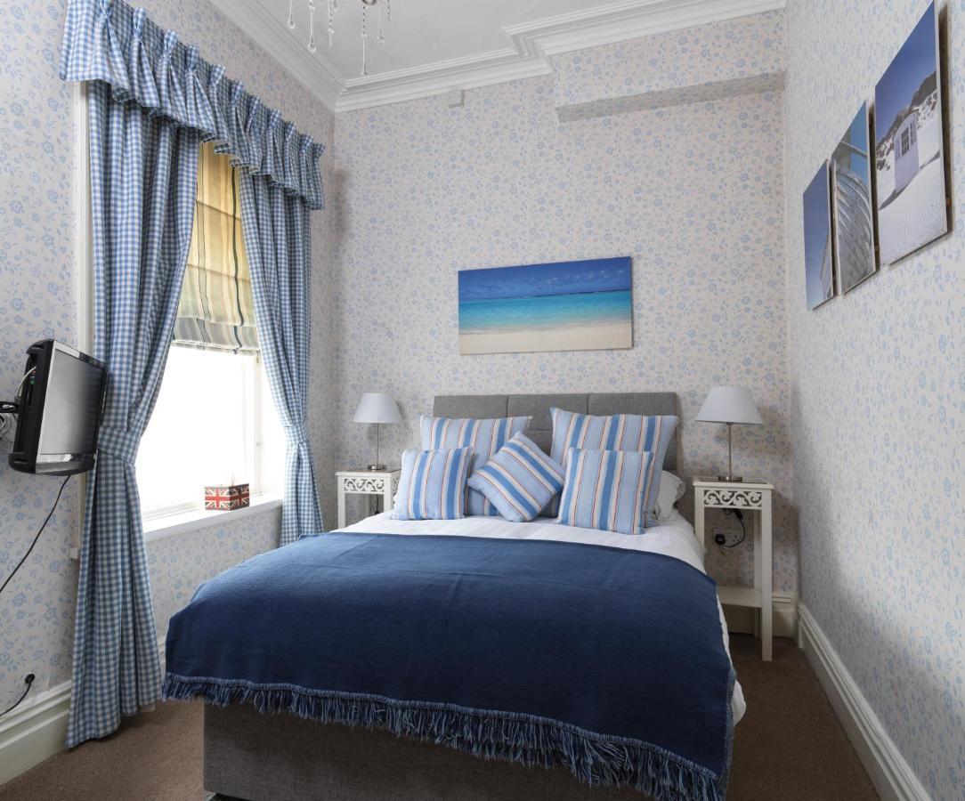 Howarth House 4*